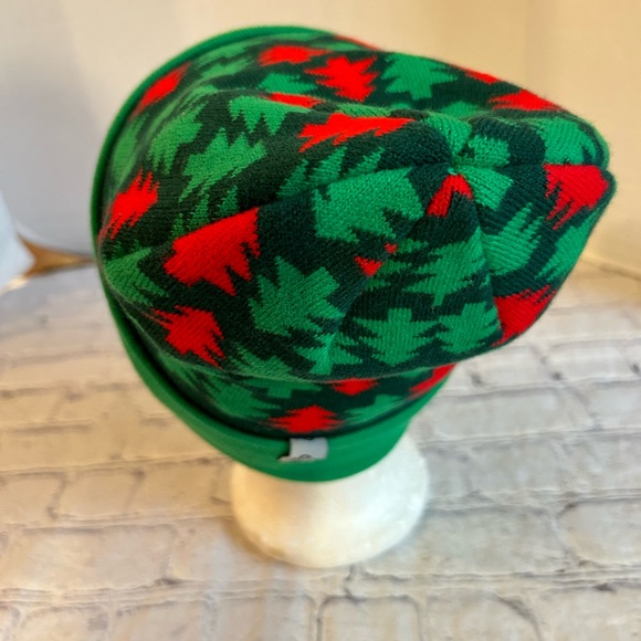 BOCO GEAR RED/GREEN PLAYMAKERS HOLIDAY CLASSIC RUN-WALK BEANIE ONE SIZE - Picture 4 of 6